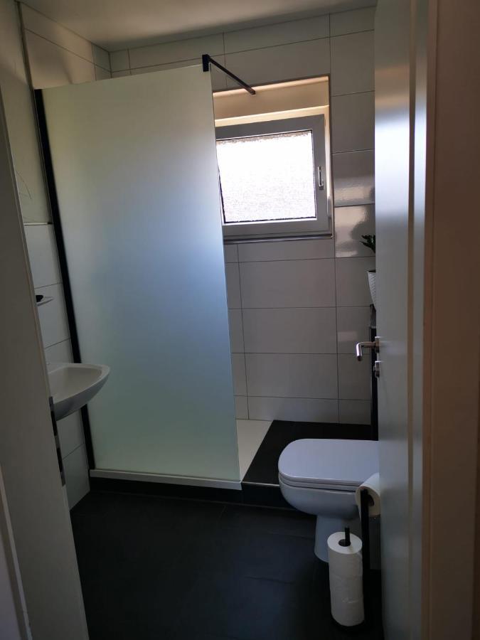 Ferienhaus Thalia 1 Ubach-Palenberg Bagian luar foto